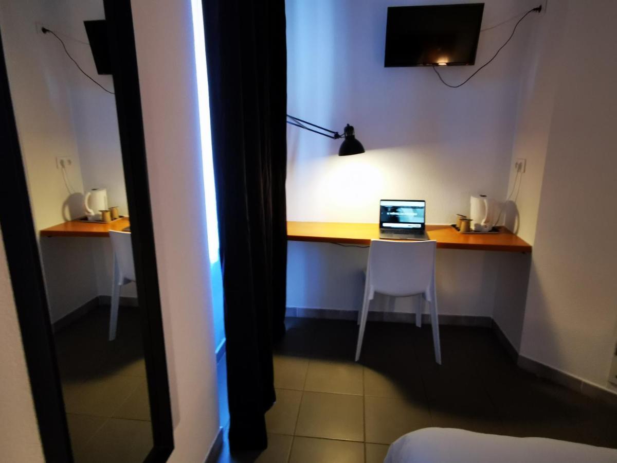 Hotel Le Ponson Aubenas Dış mekan fotoğraf