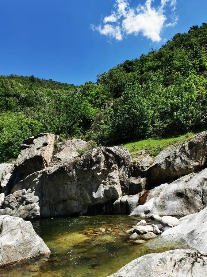 Hotel Le Ponson Aubenas Dış mekan fotoğraf