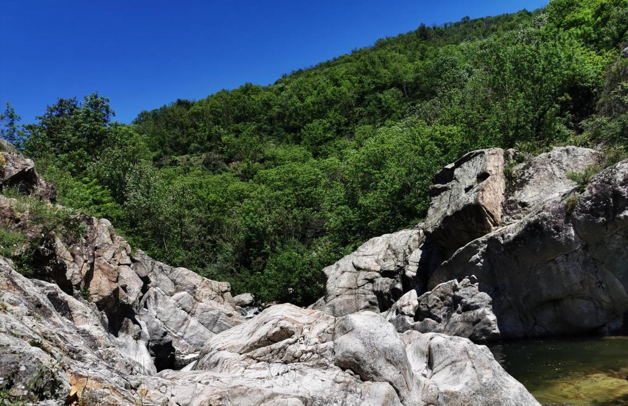 Hotel Le Ponson Aubenas Dış mekan fotoğraf