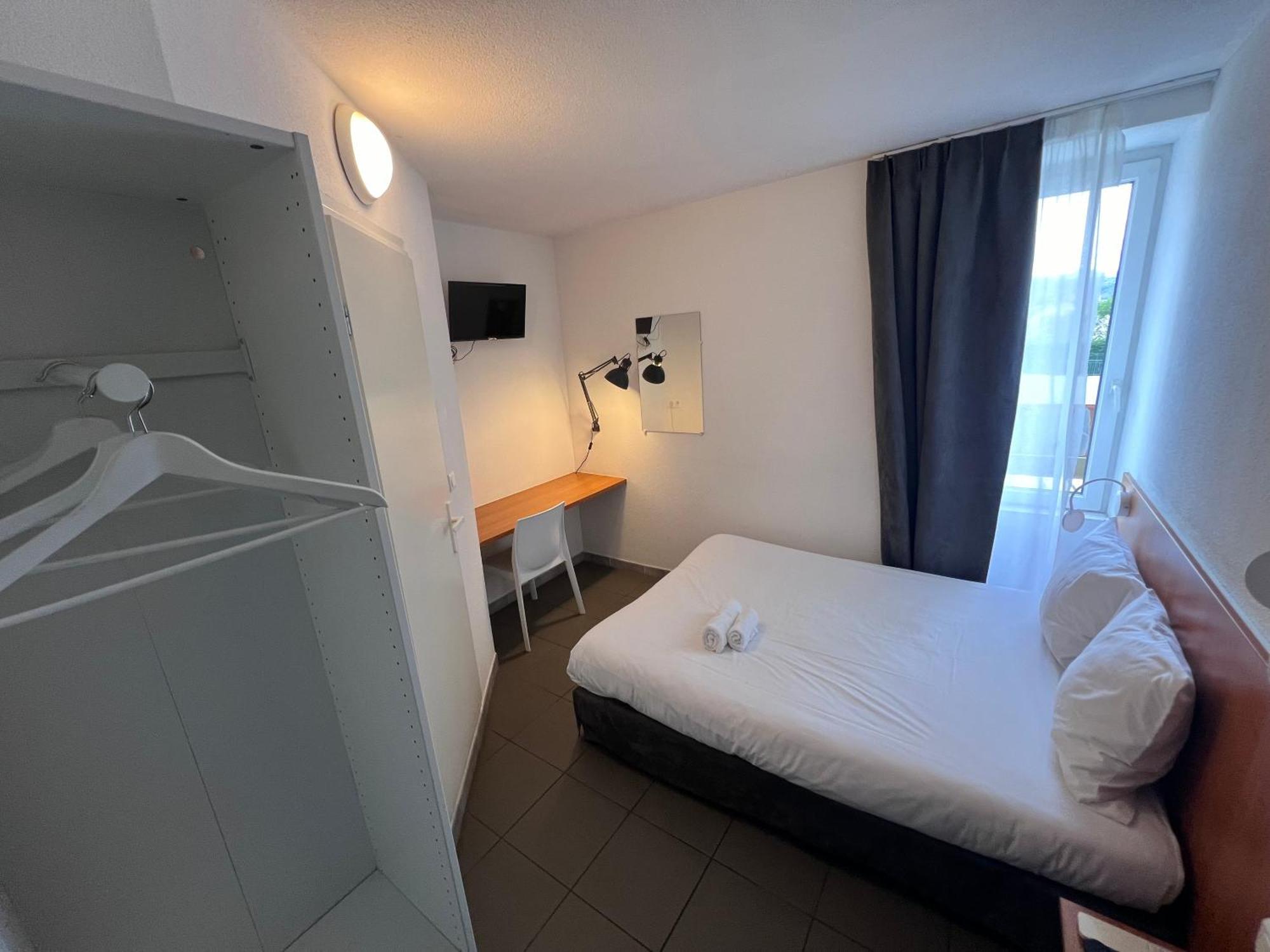 Hotel Le Ponson Aubenas Dış mekan fotoğraf