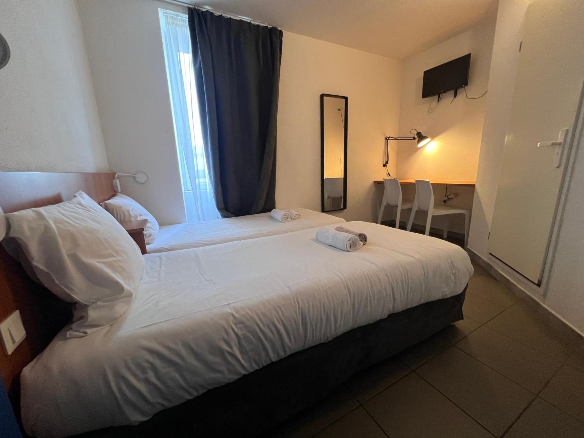 Hotel Le Ponson Aubenas Dış mekan fotoğraf