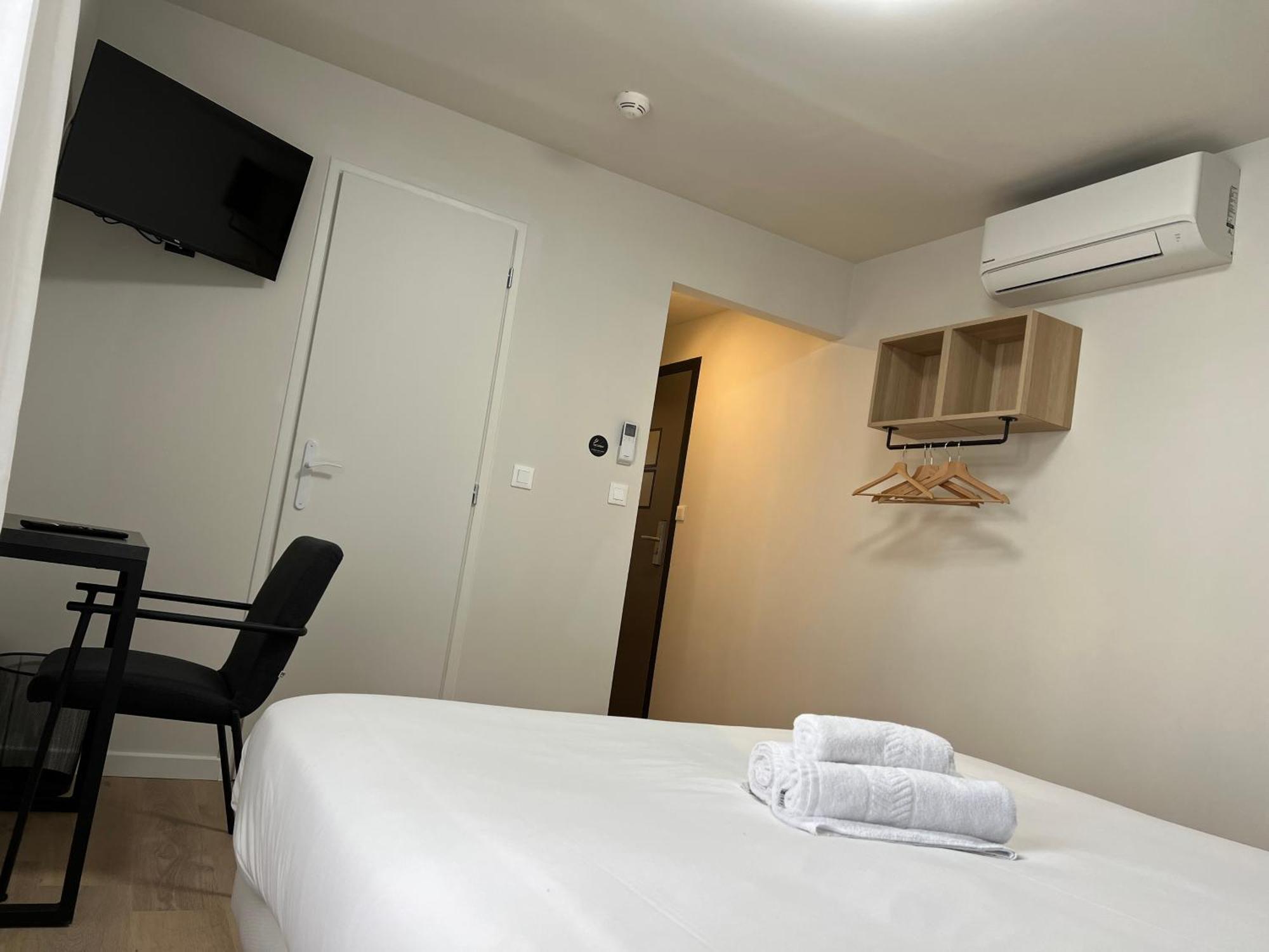 Hotel Le Ponson Aubenas Dış mekan fotoğraf